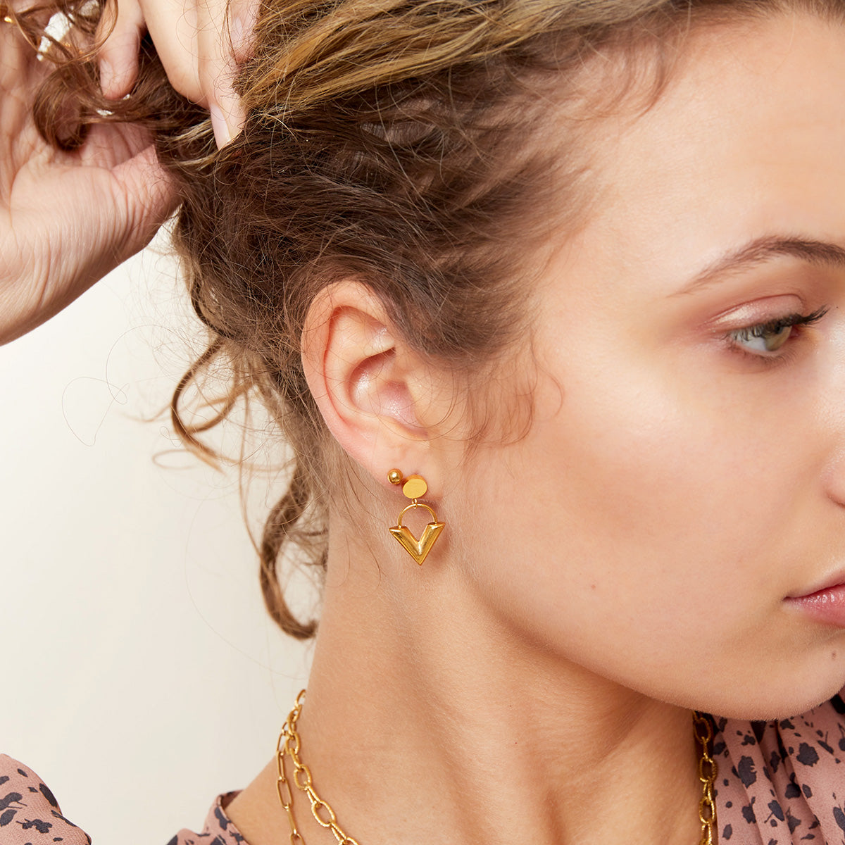 VENUS Earrings - Gold